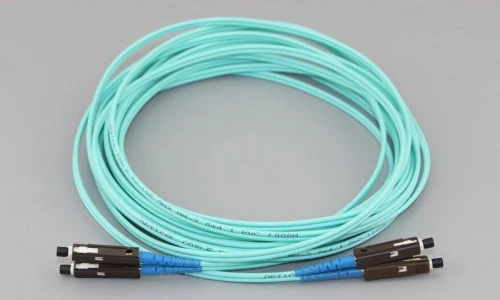 Οπτικές ίνες MU Patchcord