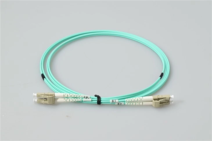 LC σε LC OM3 50/125 Multimode Duplex Fiber Patch Cable