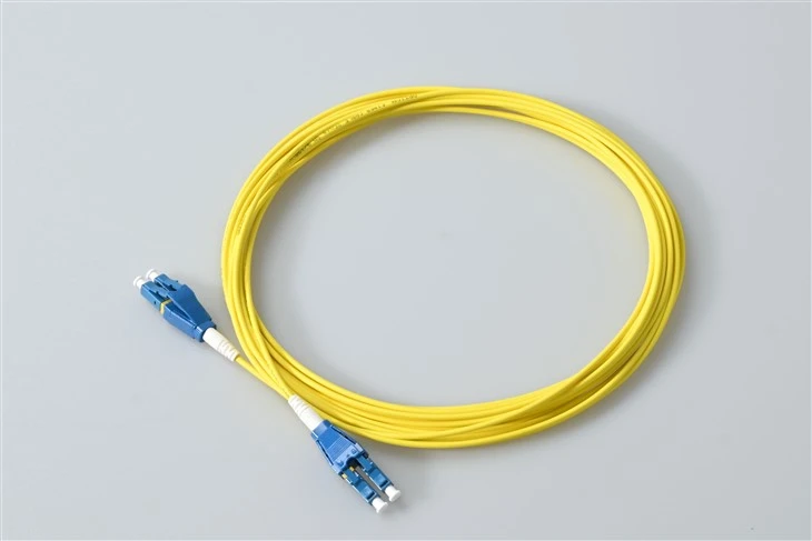 Fiber Optic Patch Cord Lc Uniboot UPC 2Core SM 9/125