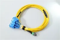 Καλώδια επικάλυψης ινών 8 CORE SC TO MTP MPO